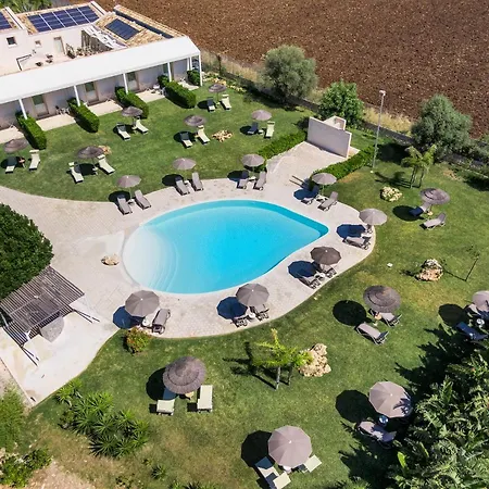 Ξενοδοχείο Addauro 4*